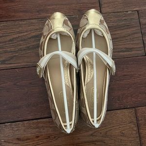 VINTAGE COACH ballet flats
